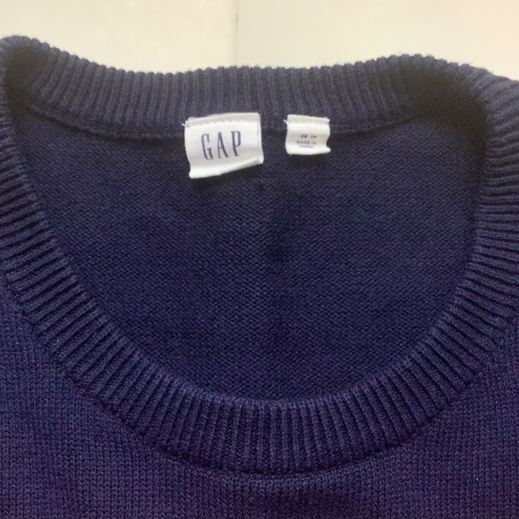 GAP “Crazy Stripe” Crewneck Navy Blue Sweater - Picture 4 of 6